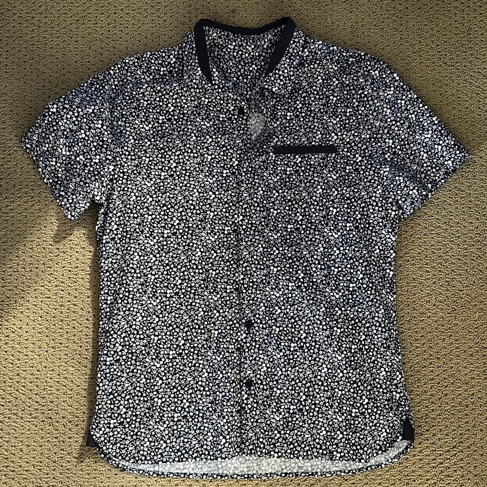 Lululemon mens collared shirt